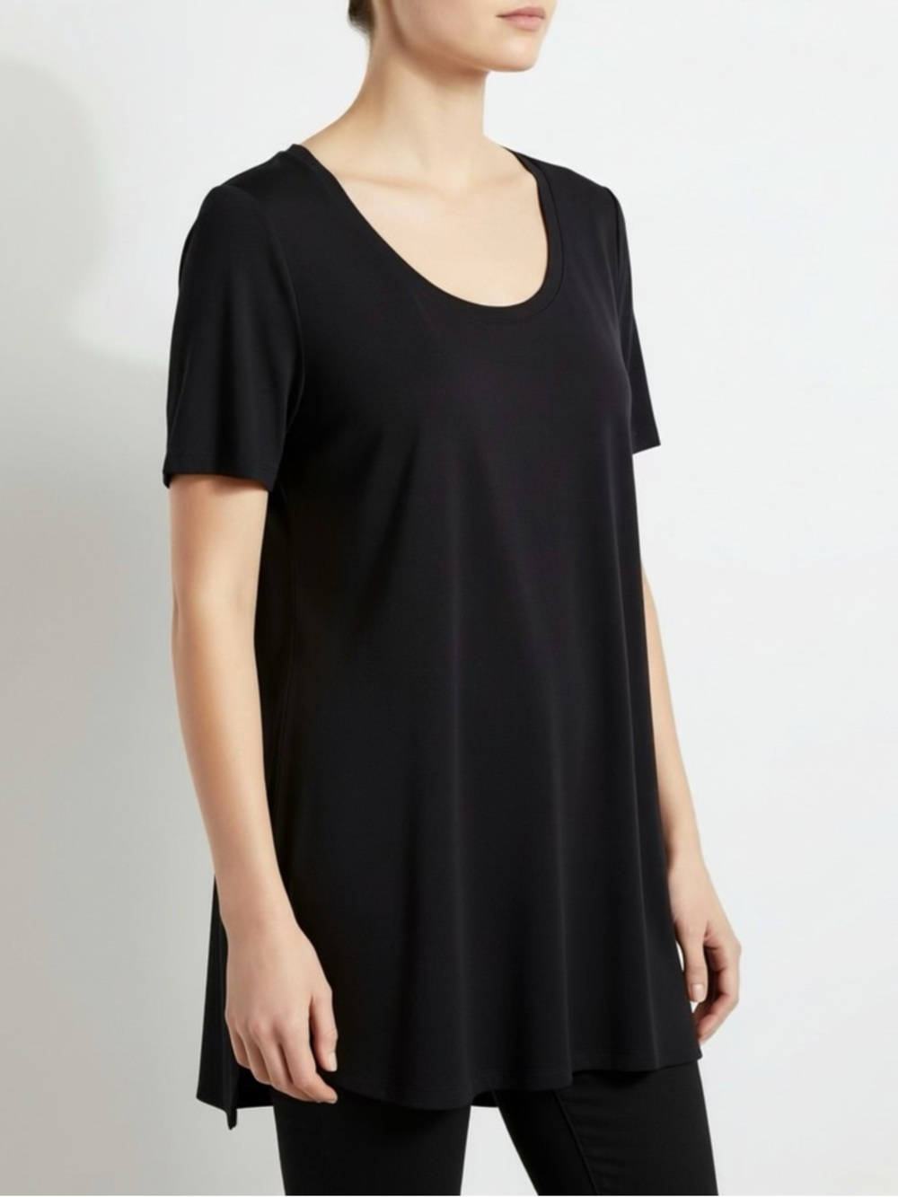 Eileen Fisher Black Scoop Neck Short Sleeve Tunic